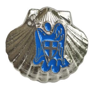 Pin's coquille avec Saint Michel